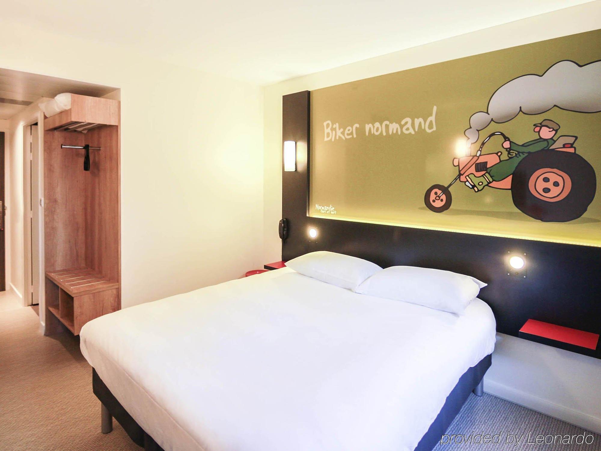 Ibis Styles Flers Hotel Bagian luar foto